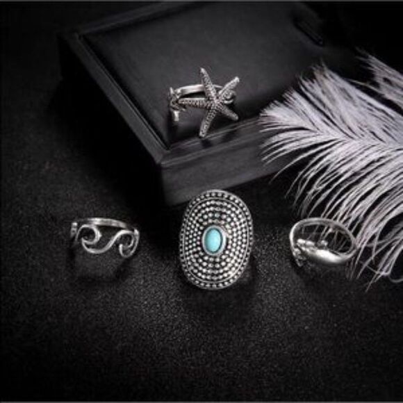 Dolphin 4 piece fashion ring set - Picture 2 of 2